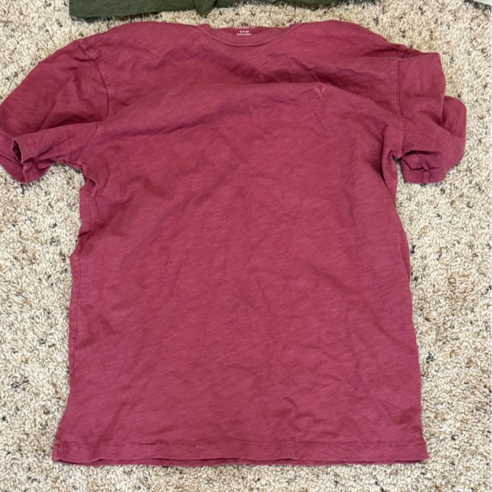 Men’s t shirt